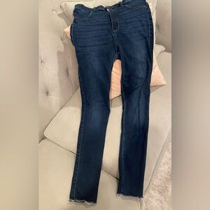 Abercrombie & Fitch Dark Blue Skinny Jeans ultra high rise size 30/10R used
